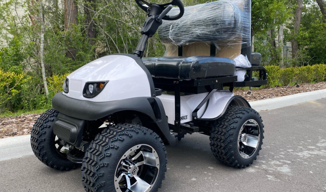 cricket-grasshopper-lifted-model-white-RX5